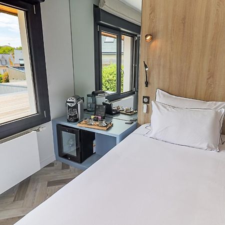 Logis Hotel Du Parc Perros-Guirec Exterior photo