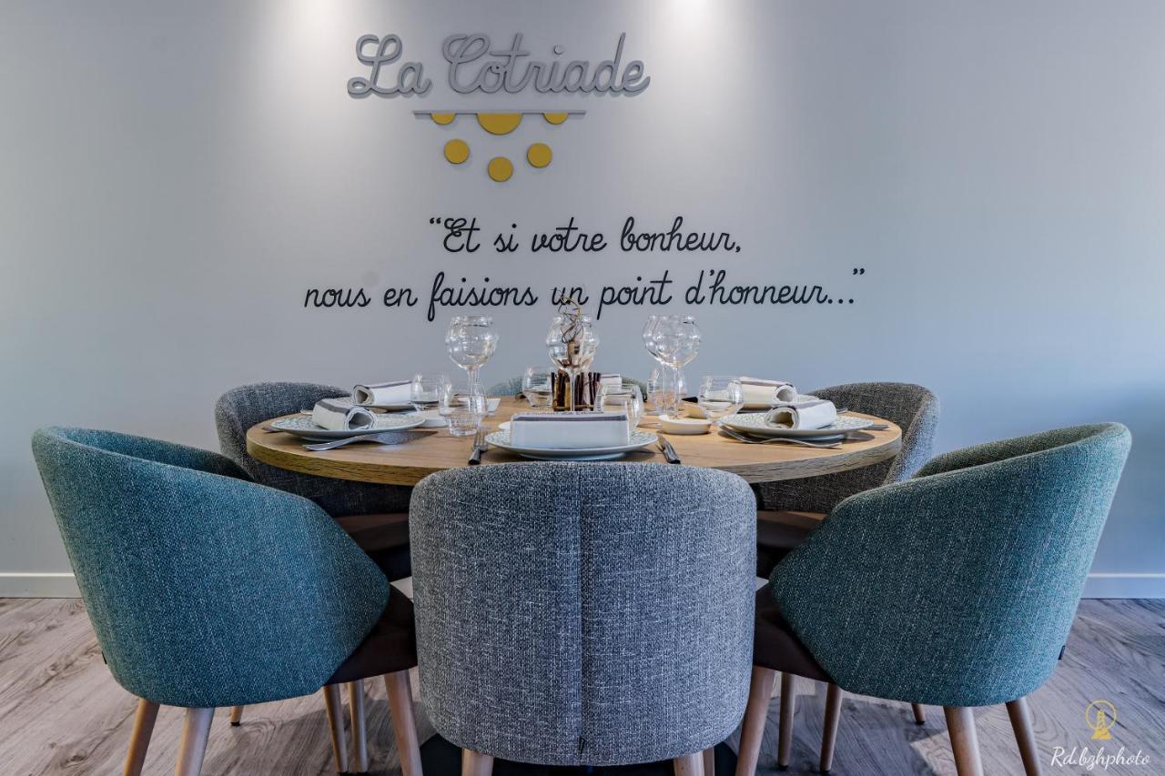 Logis Hotel Du Parc Perros-Guirec Exterior photo