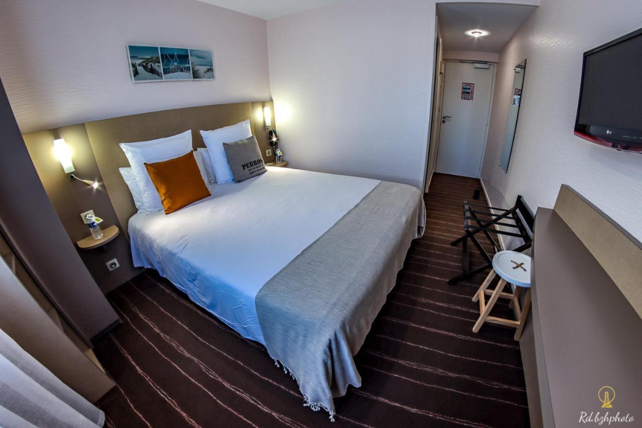 Logis Hotel Du Parc Perros-Guirec Exterior photo
