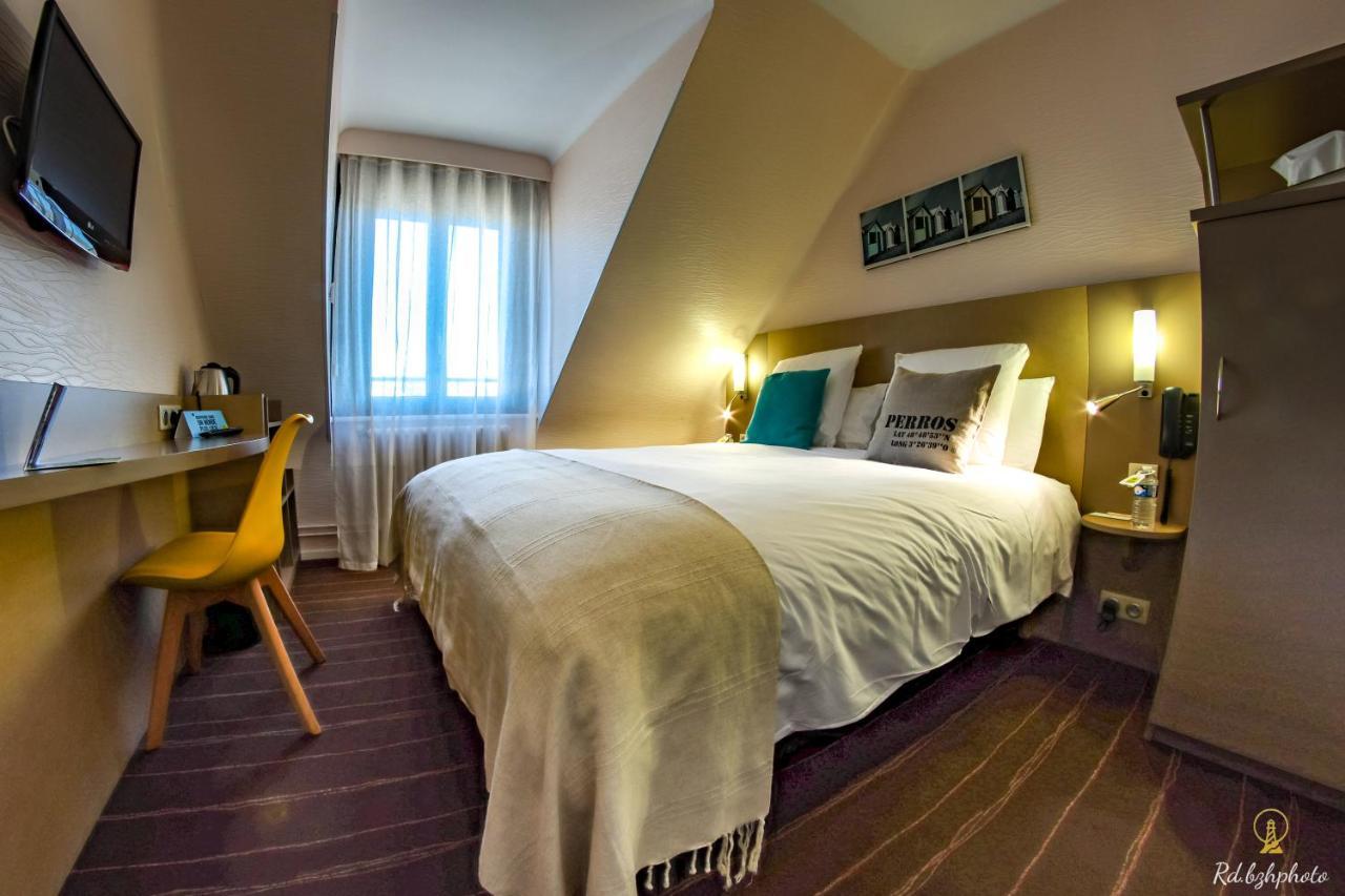 Logis Hotel Du Parc Perros-Guirec Exterior photo