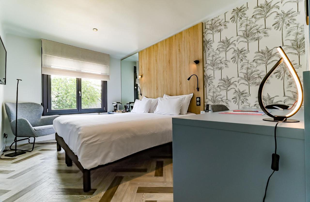 Logis Hotel Du Parc Perros-Guirec Exterior photo